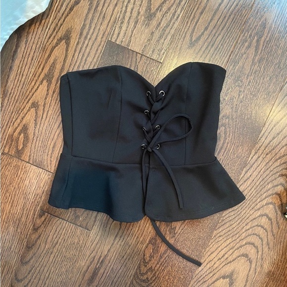 Cropped strapless top - Picture 2 of 4